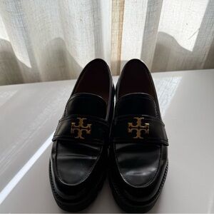 Tory Burch Lug Sole Loafers Size 7